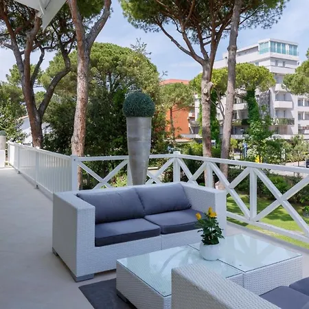 Guidi 10 Emma Milano Marittima