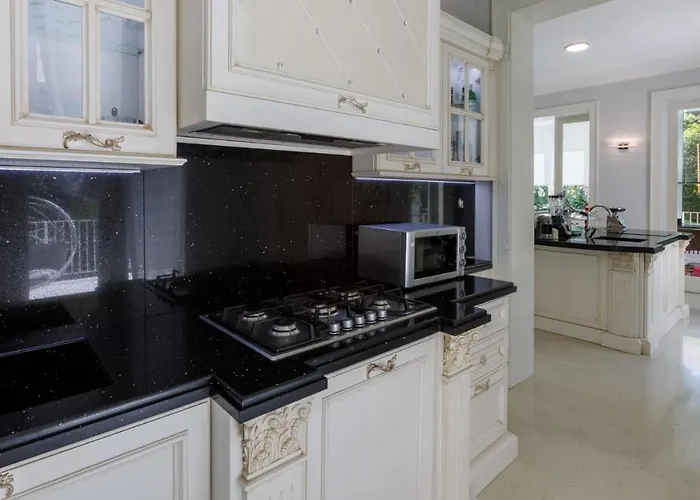 Guidi 10 Emma فيلة