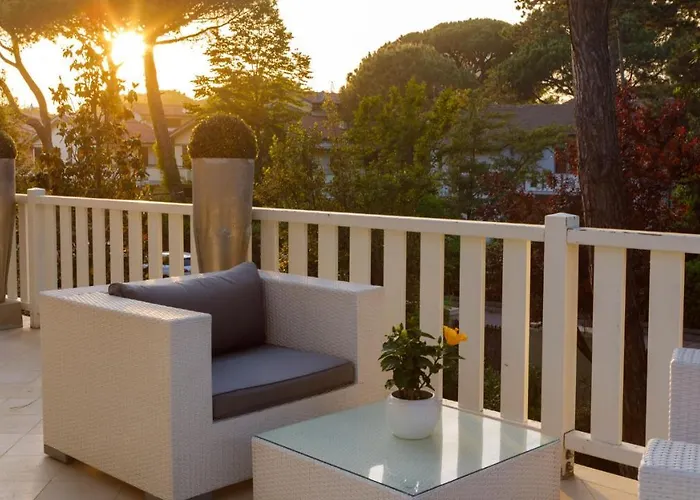 Guidi 10 Emma Villa *