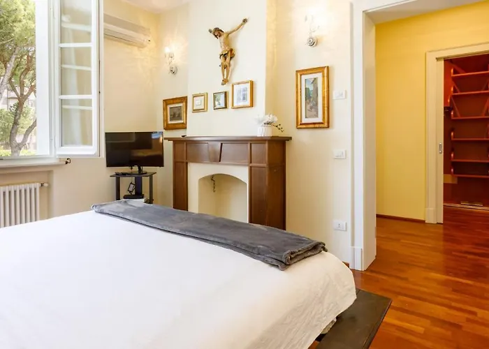 Guidi 10 Emma فيلة ميلانو ماريتيما